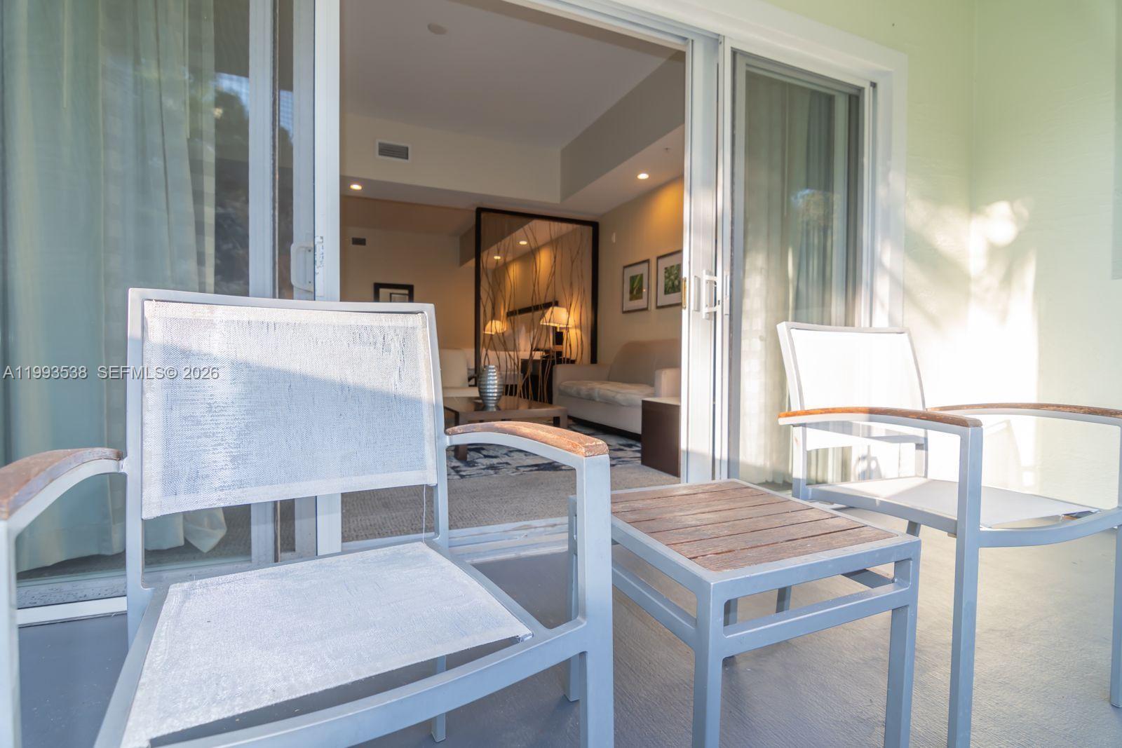 5300 NW 87th Ave #1407 Doral, FL 33178