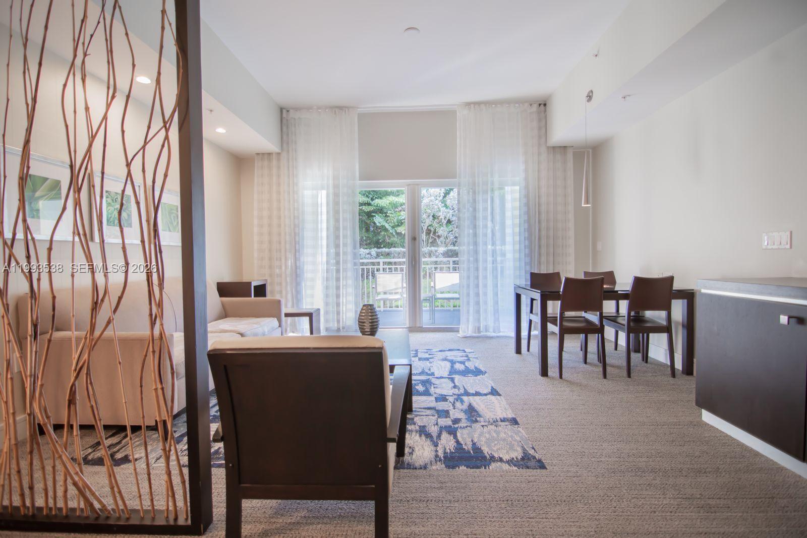 5300 NW 87th Ave #1407 Doral, FL 33178