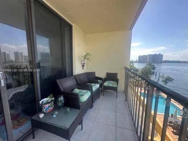 17878 N Bay Rd #307 Sunny Isles Beach, FL 33160