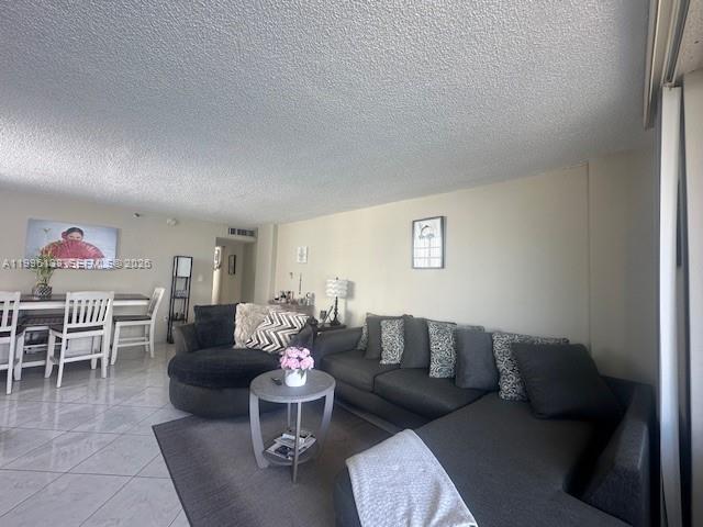17878 N Bay Rd #307 Sunny Isles Beach, FL 33160