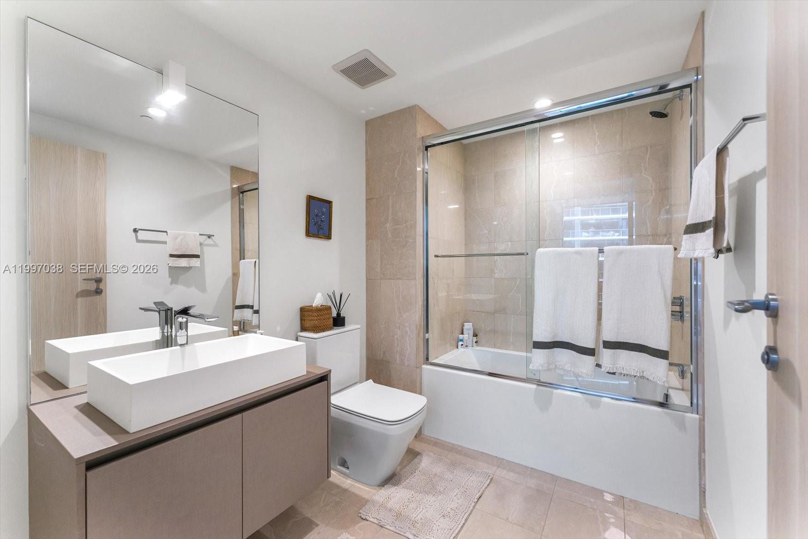 image Brickell Flatiron13