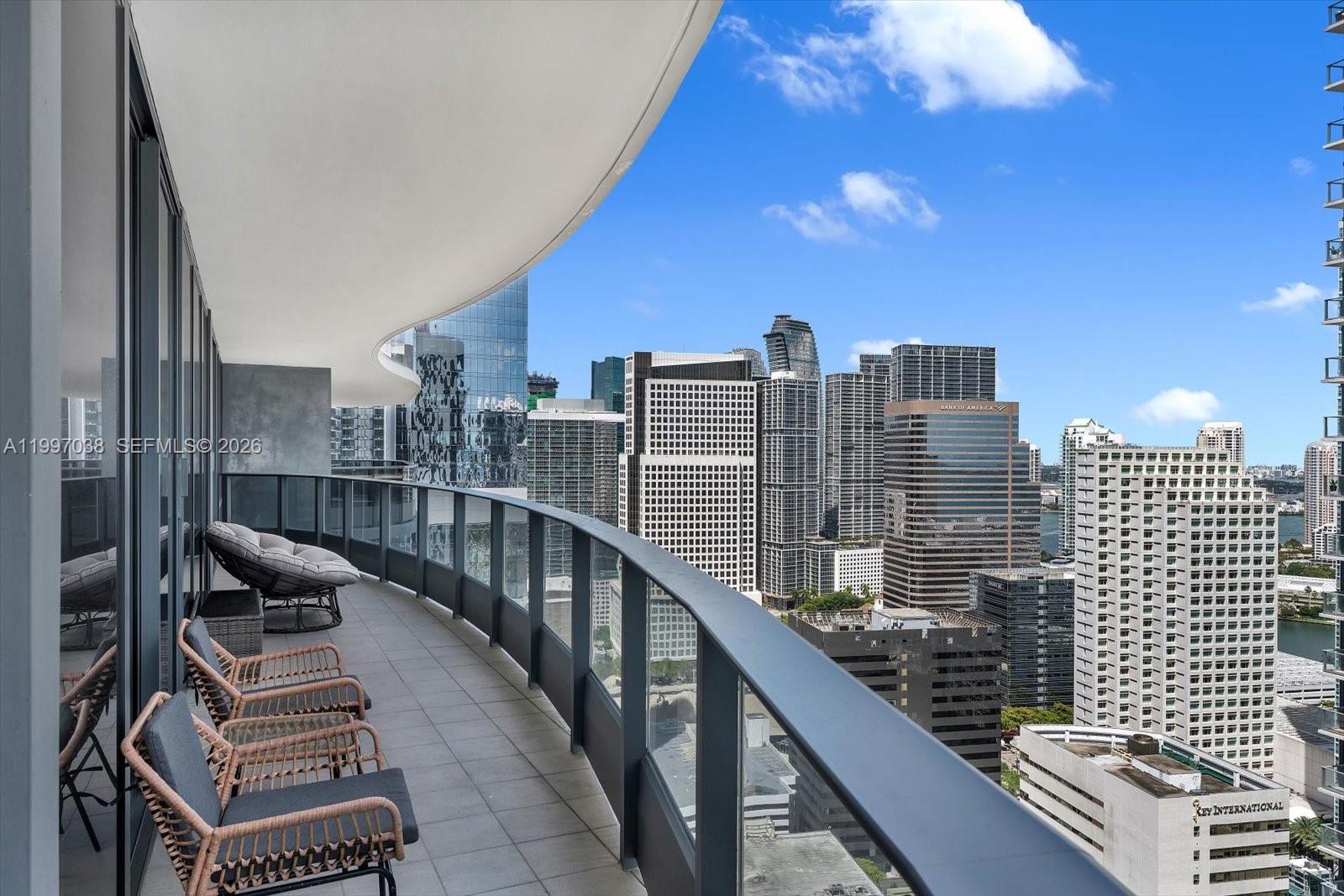 image Brickell Flatiron14