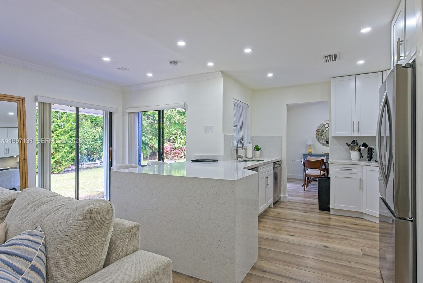 10900 SW 124th Rd Miami, FL 33176