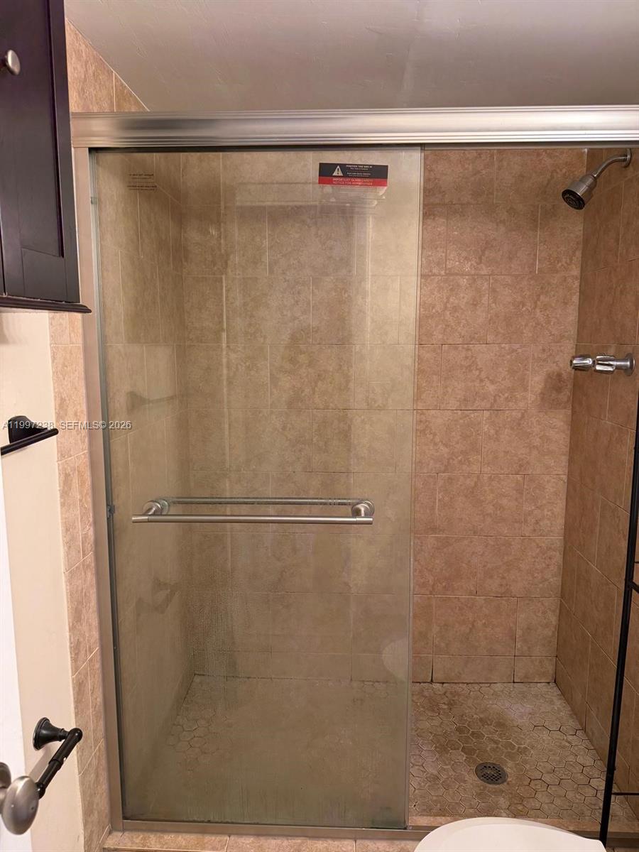 447 NE 195th St #309 Miami, FL 33179