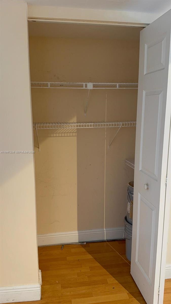 447 NE 195th St #309 Miami, FL 33179