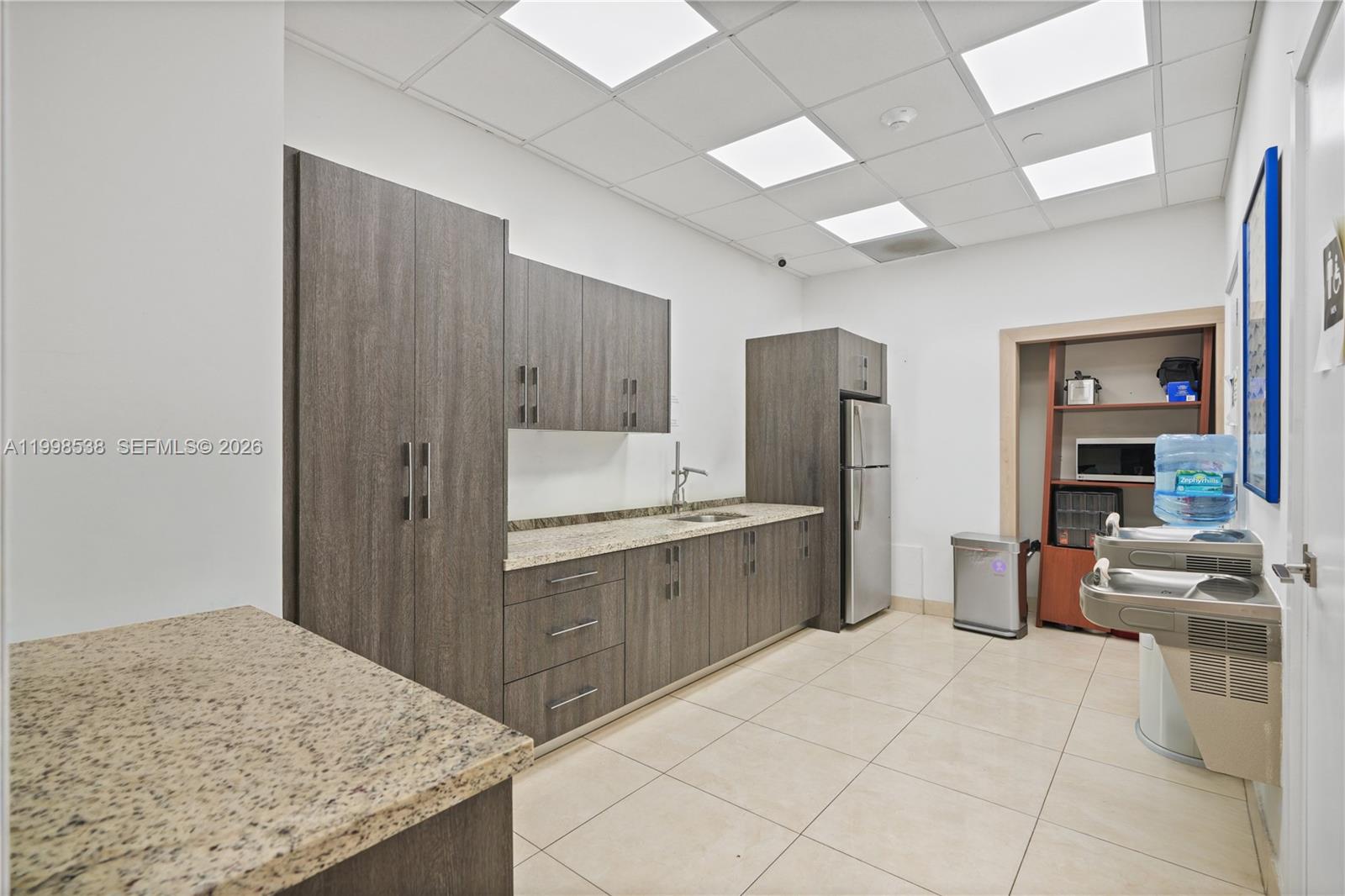 Undisclosed Address Fort Lauderdale, FL 33301