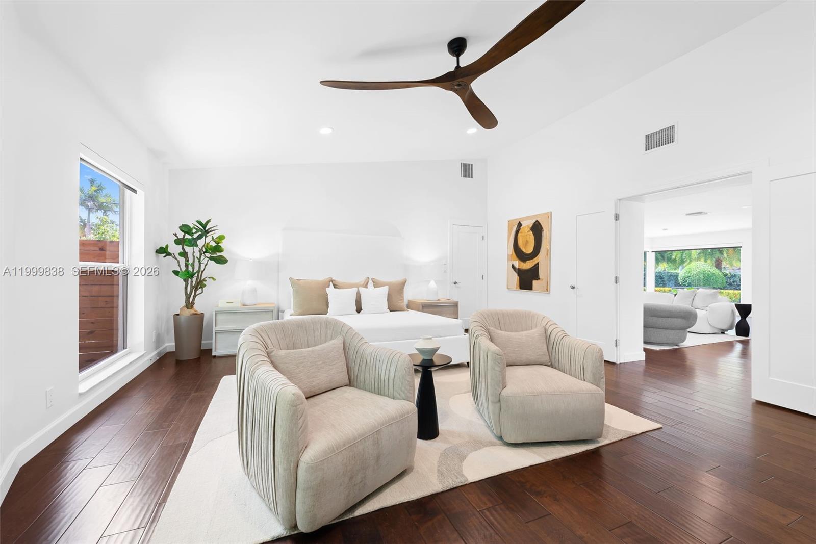 3001 Bayview Dr Fort Lauderdale, FL 33306