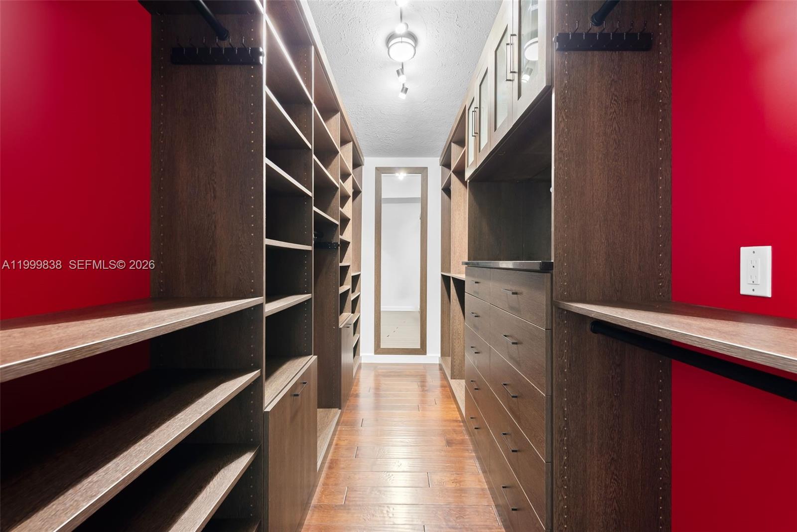 3001 Bayview Dr Fort Lauderdale, FL 33306