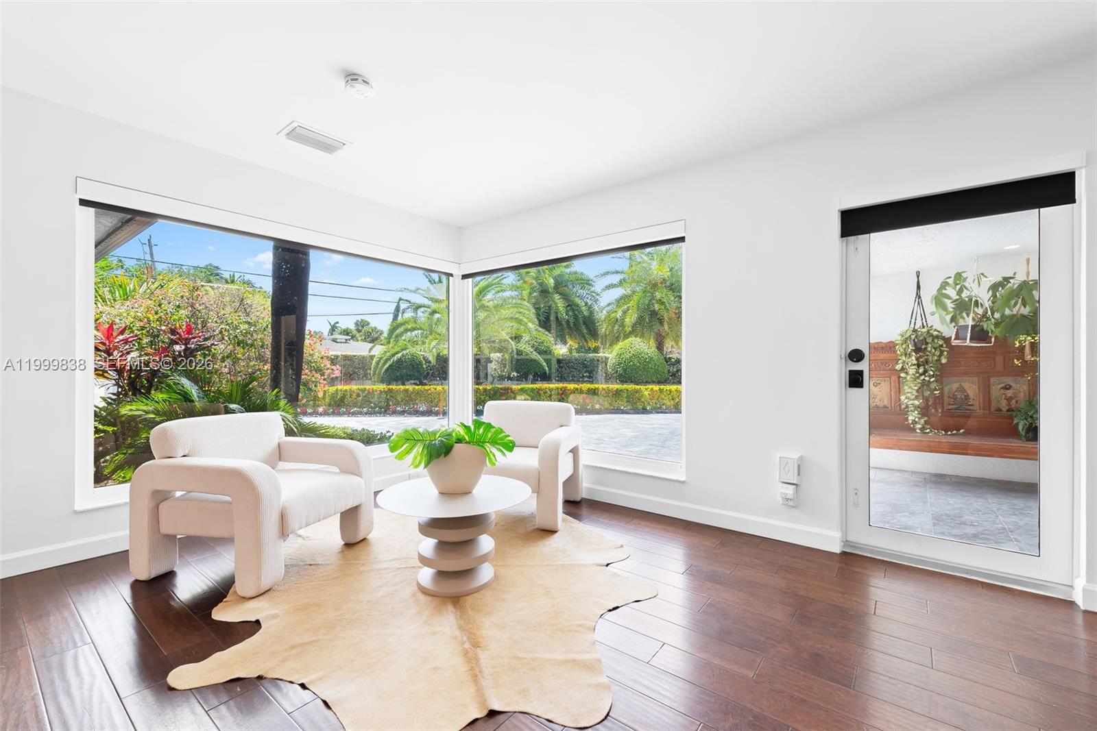 3001 Bayview Dr Fort Lauderdale, FL 33306