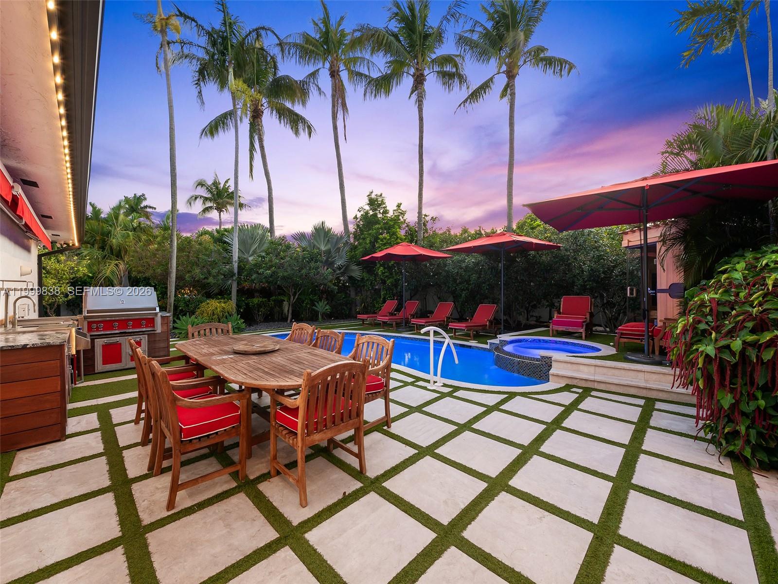 3001 Bayview Dr Fort Lauderdale, FL 33306