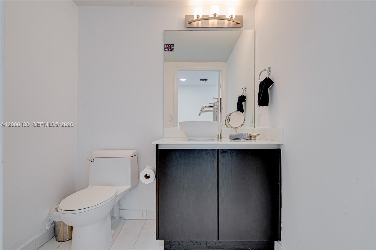 image Onyx on the Bay42