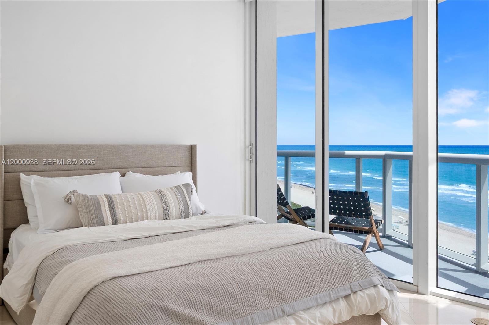 image Bel Aire on the Ocean12