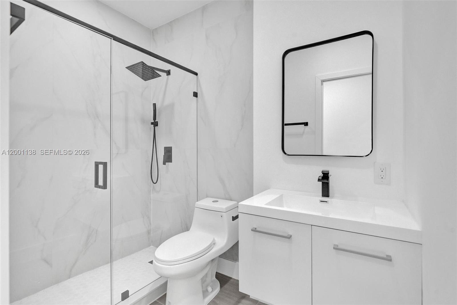 633 NE 70th St Miami, FL 33138