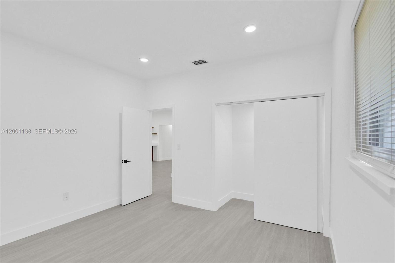 633 NE 70th St Miami, FL 33138