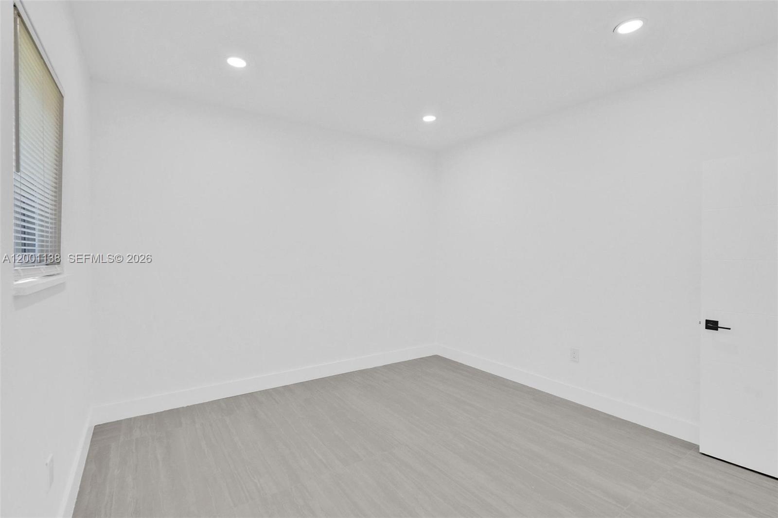 633 NE 70th St Miami, FL 33138