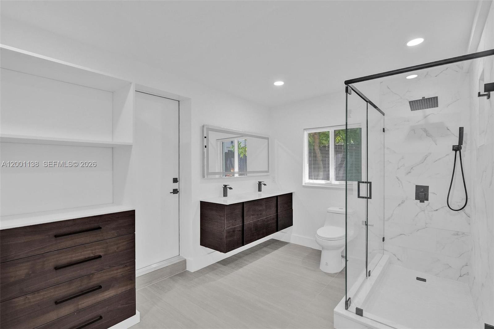 633 NE 70th St Miami, FL 33138