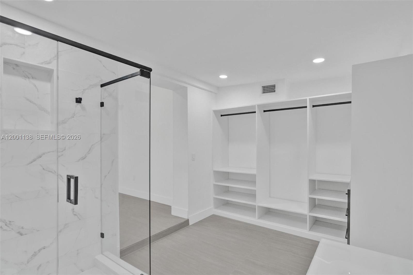 633 NE 70th St Miami, FL 33138