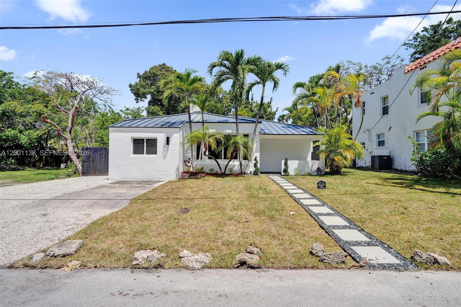 633 NE 70th St Miami, FL 33138
