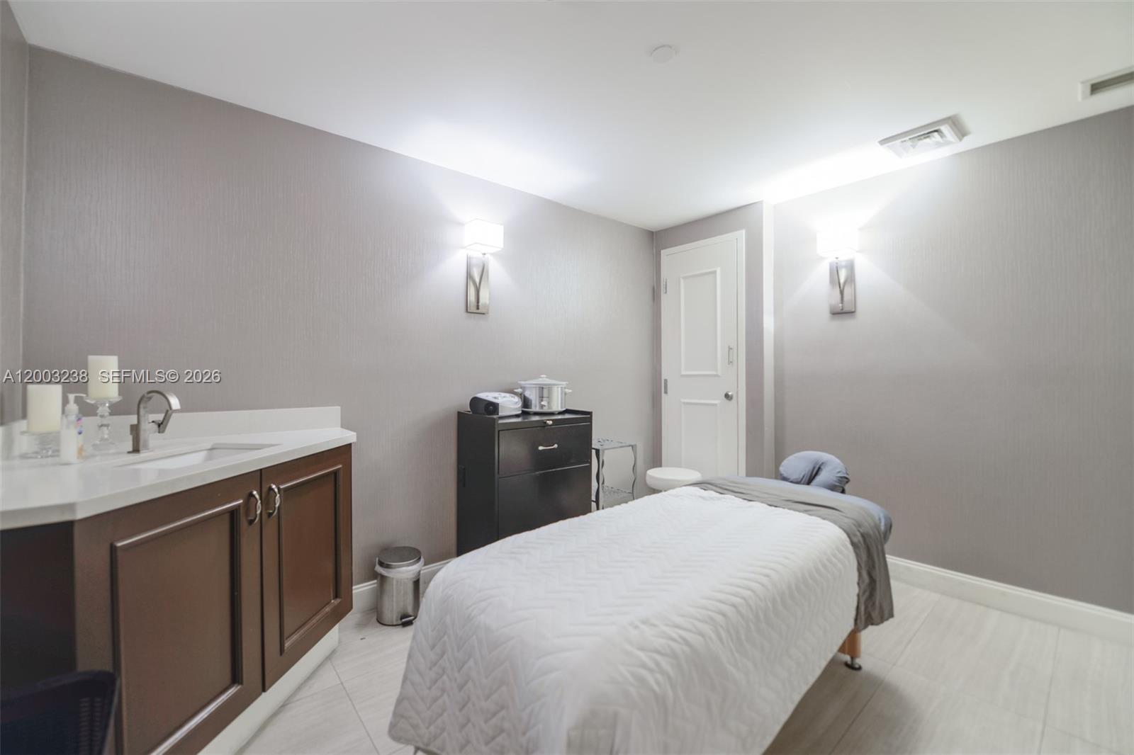 image Peninsula I68