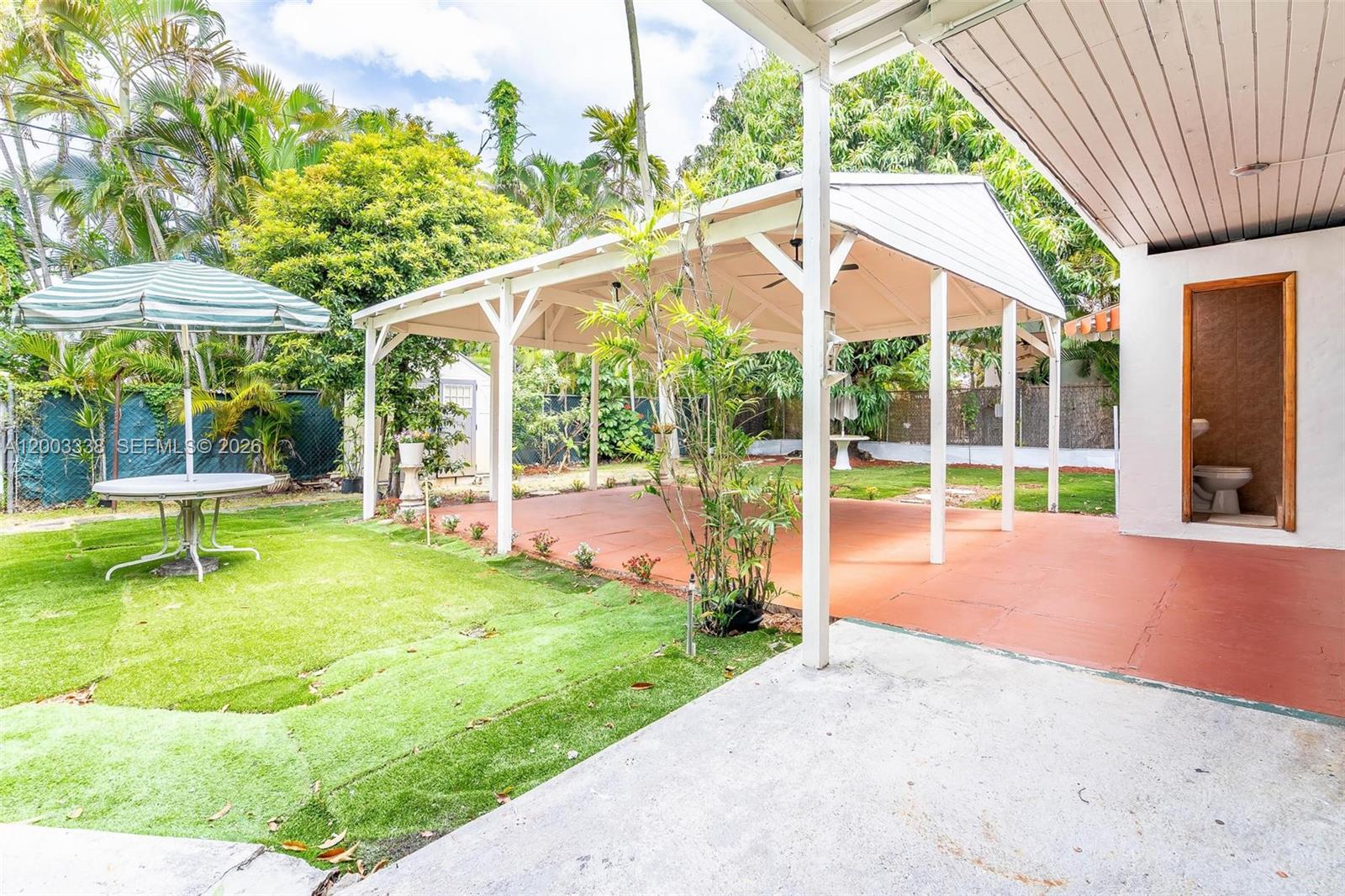 1879 SW 16th St Miami, FL 33145