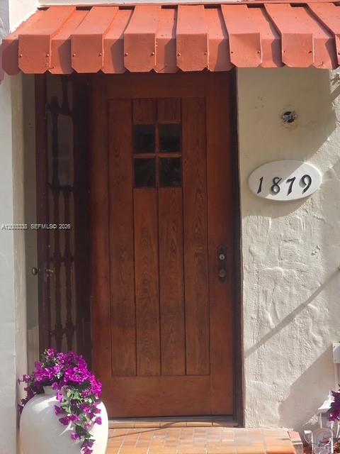 1879 SW 16th St Miami, FL 33145