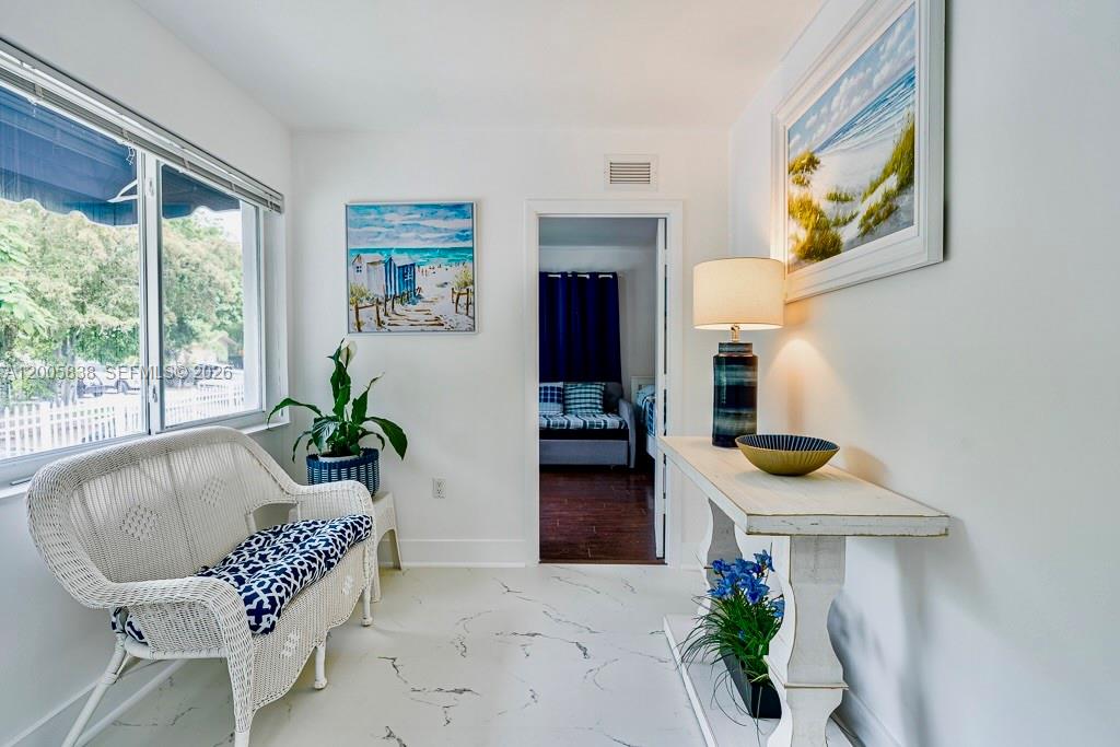 126 NW 33rd St Miami, FL 33127