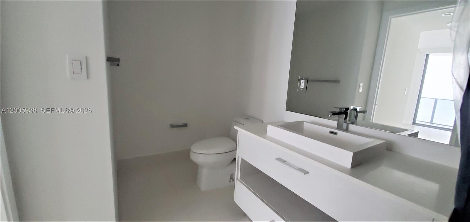 image Brickell Heights West15