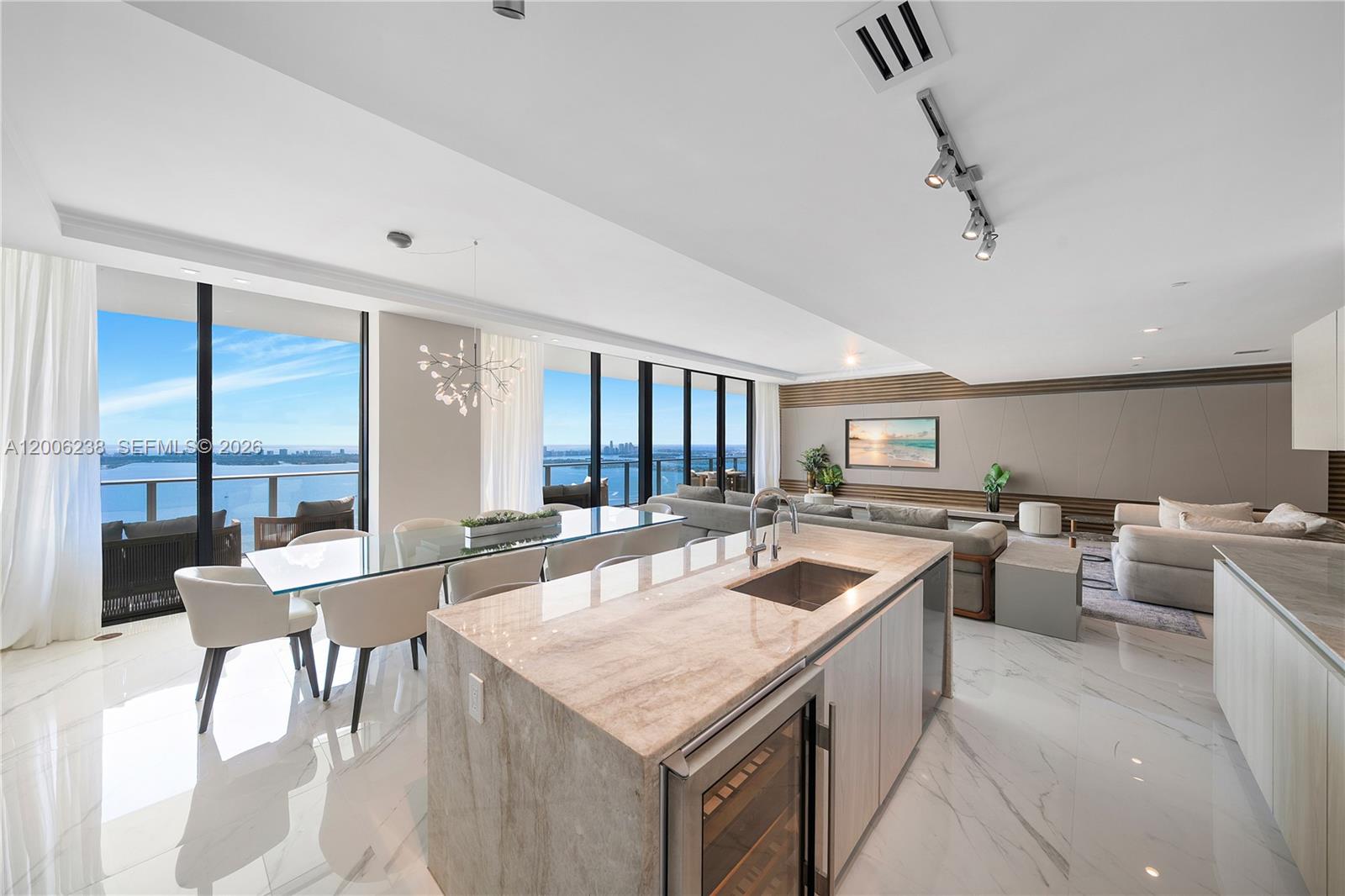 3131 NE 7th Ave #PH5202 Miami, FL 33137