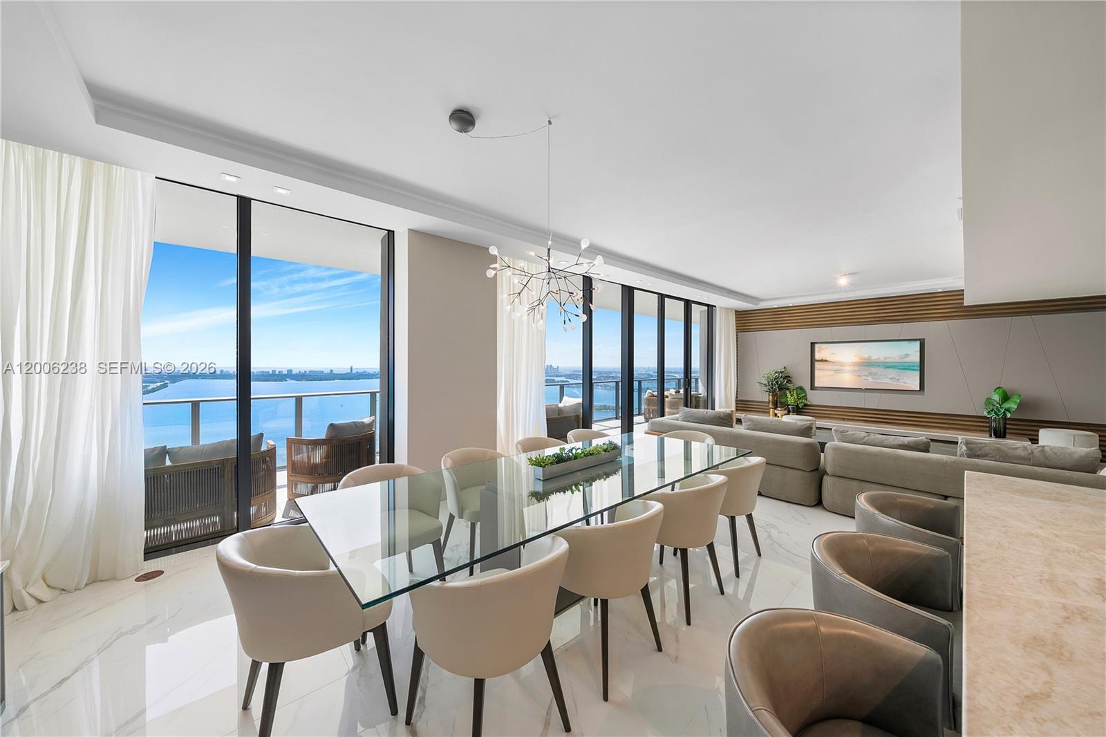 3131 NE 7th Ave #PH5202 Miami, FL 33137