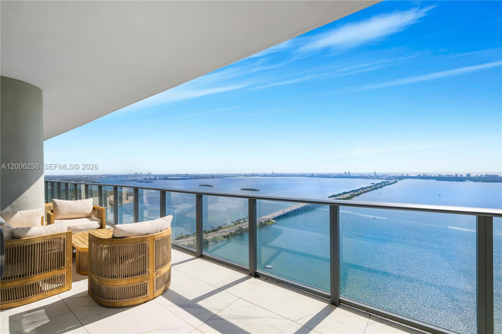 3131 NE 7th Ave #PH5202 Miami, FL 33137