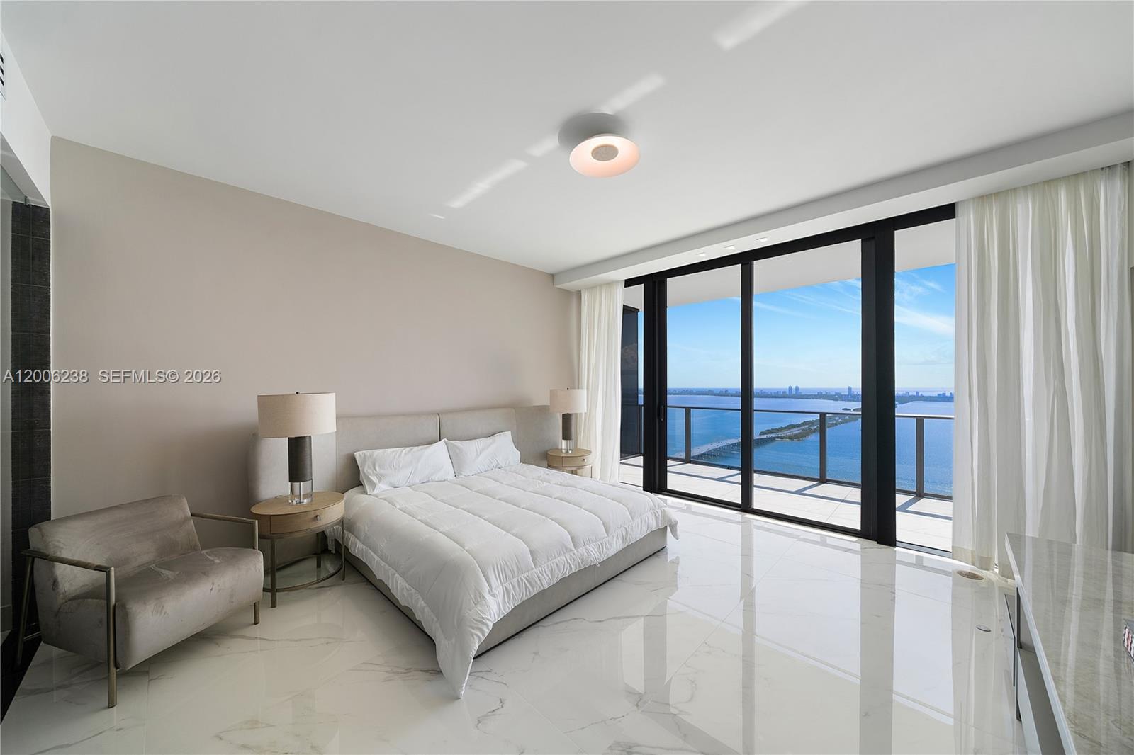 3131 NE 7th Ave #PH5202 Miami, FL 33137