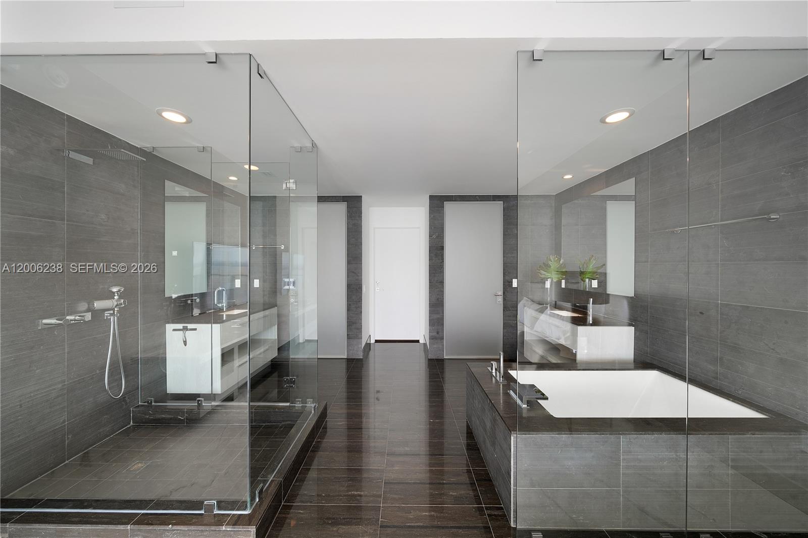 3131 NE 7th Ave #PH5202 Miami, FL 33137