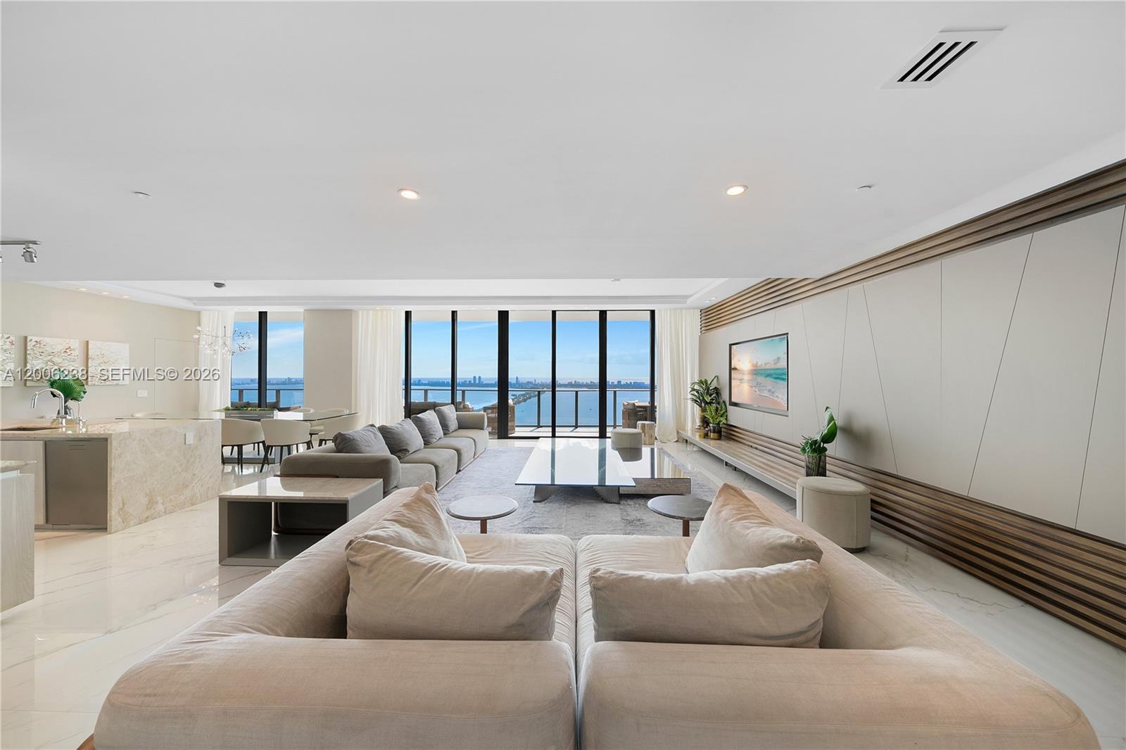 3131 NE 7th Ave #PH5202 Miami, FL 33137