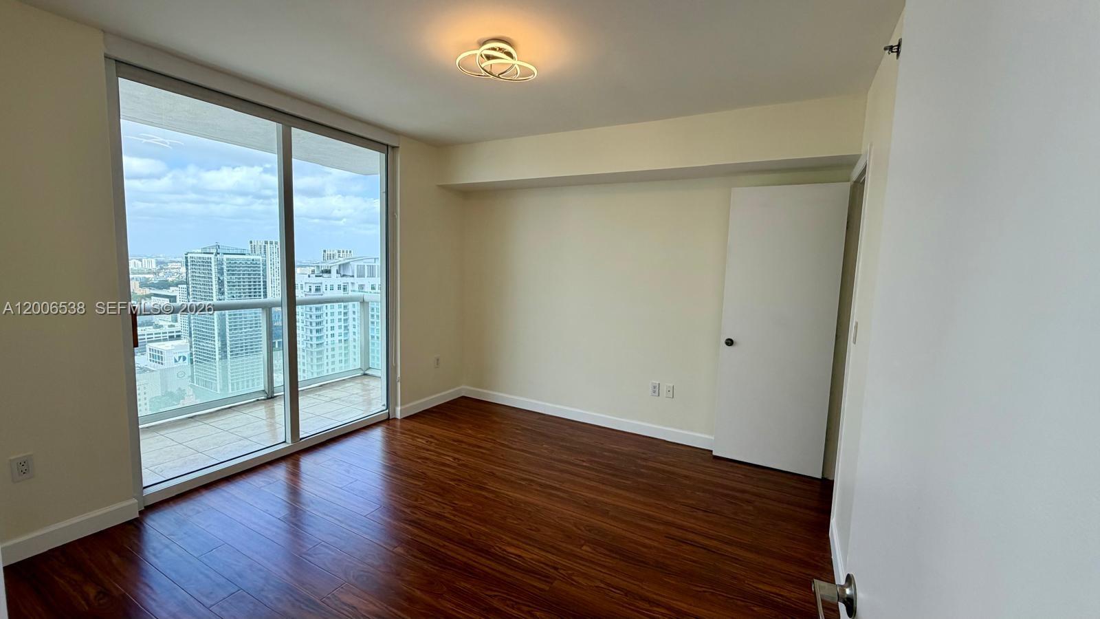 image 50 Biscayne11