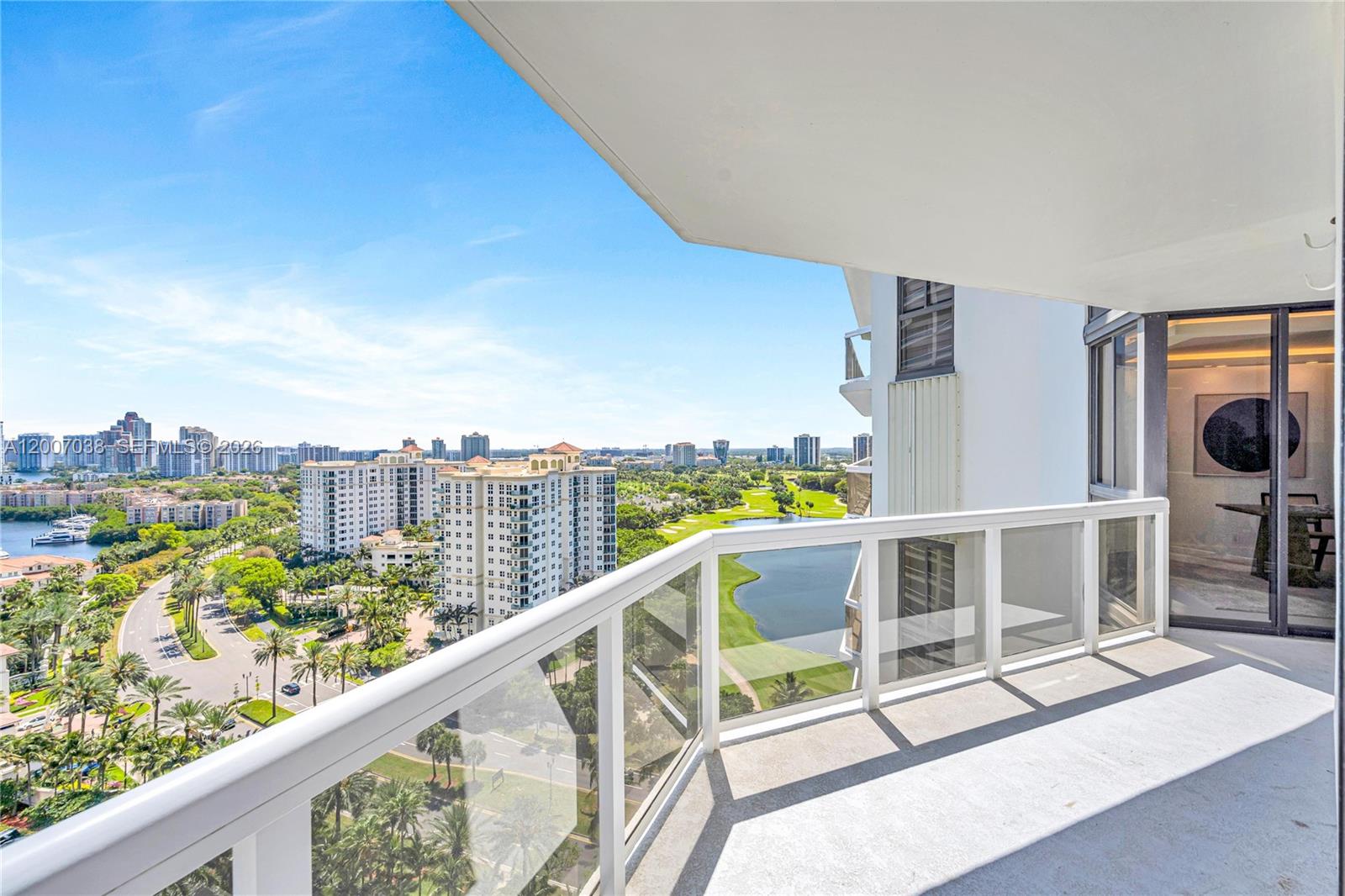20185 E Country Clb Dr #1904 Aventura, FL 33180