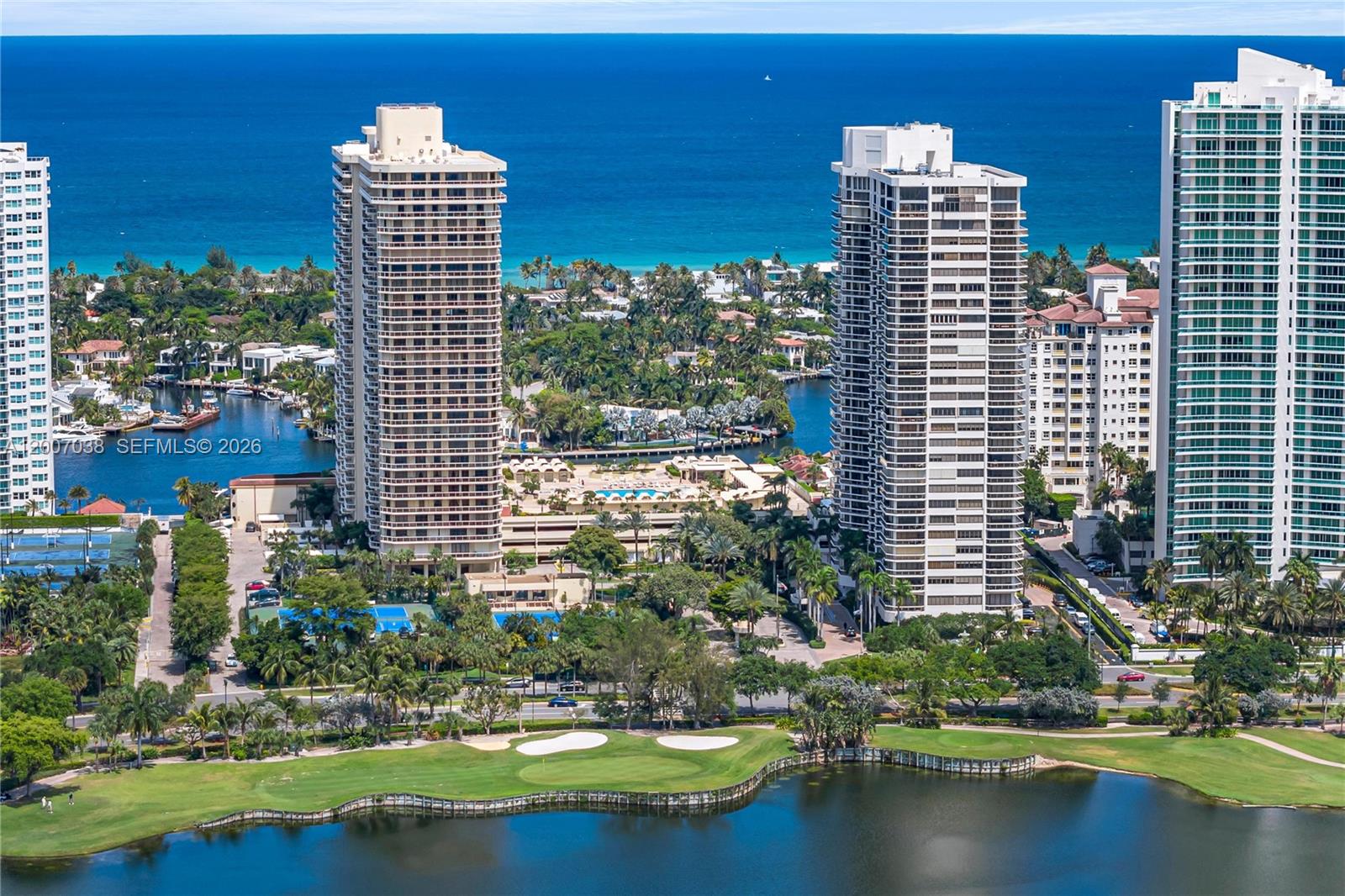20185 E Country Clb Dr #1904 Aventura, FL 33180