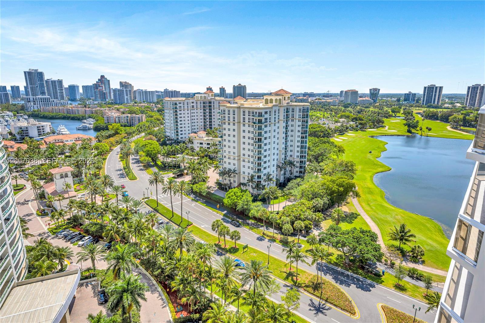 20185 E Country Clb Dr #1904 Aventura, FL 33180
