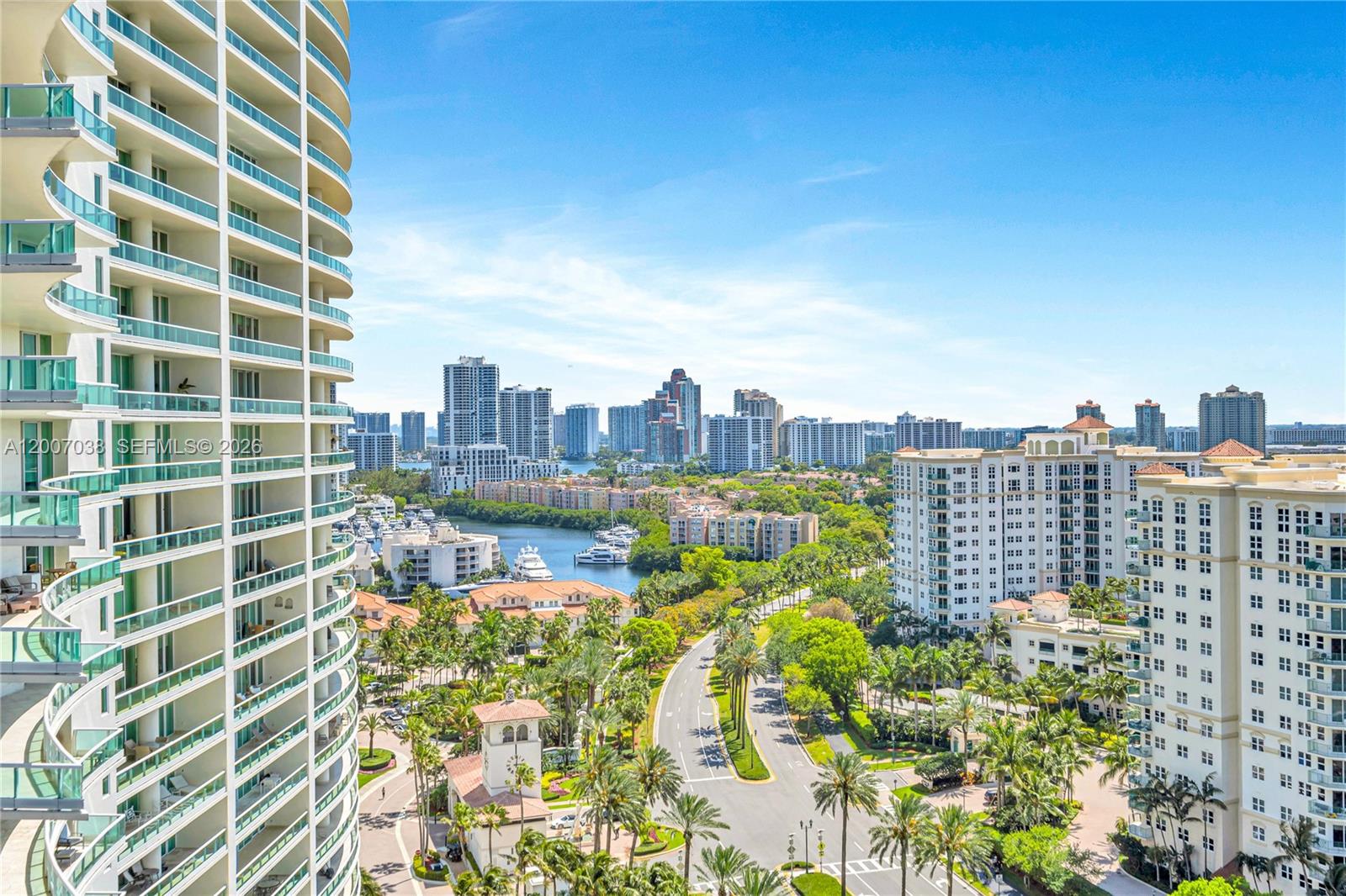 20185 E Country Clb Dr #1904 Aventura, FL 33180