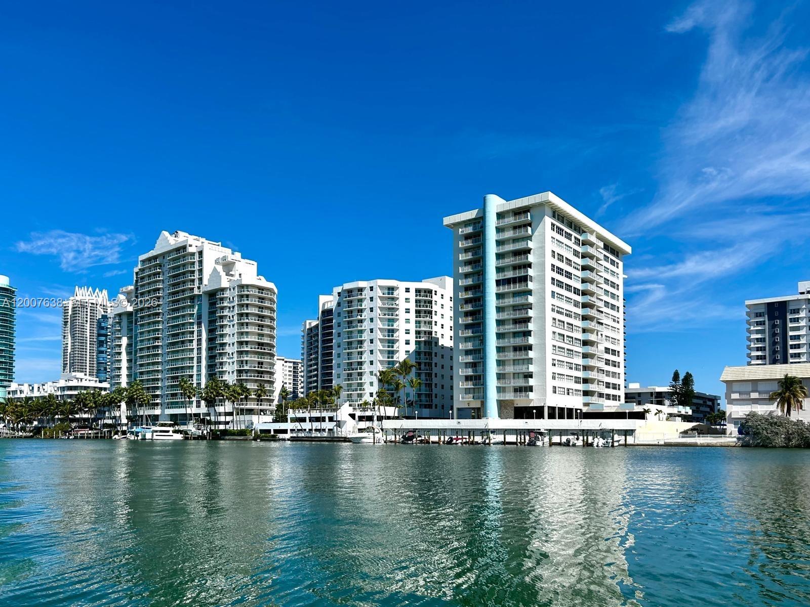 5838 Collins Ave #8E