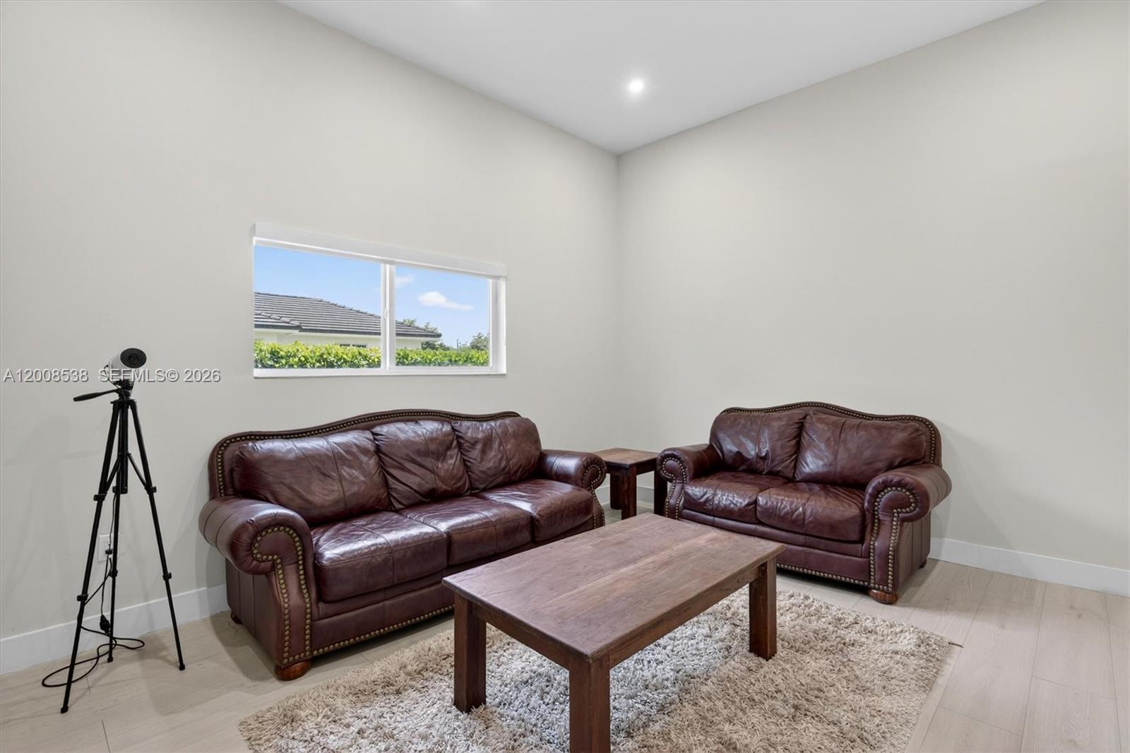 11811 SW 82nd Rd Miami, FL 33156