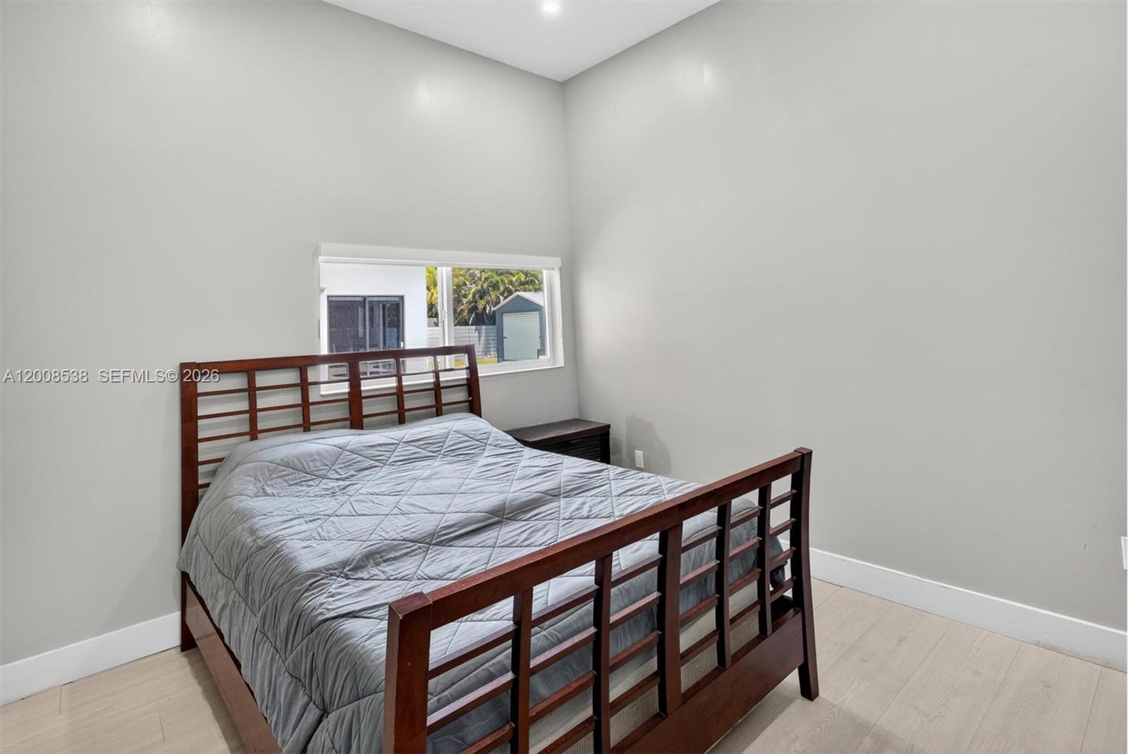 11811 SW 82nd Rd Miami, FL 33156