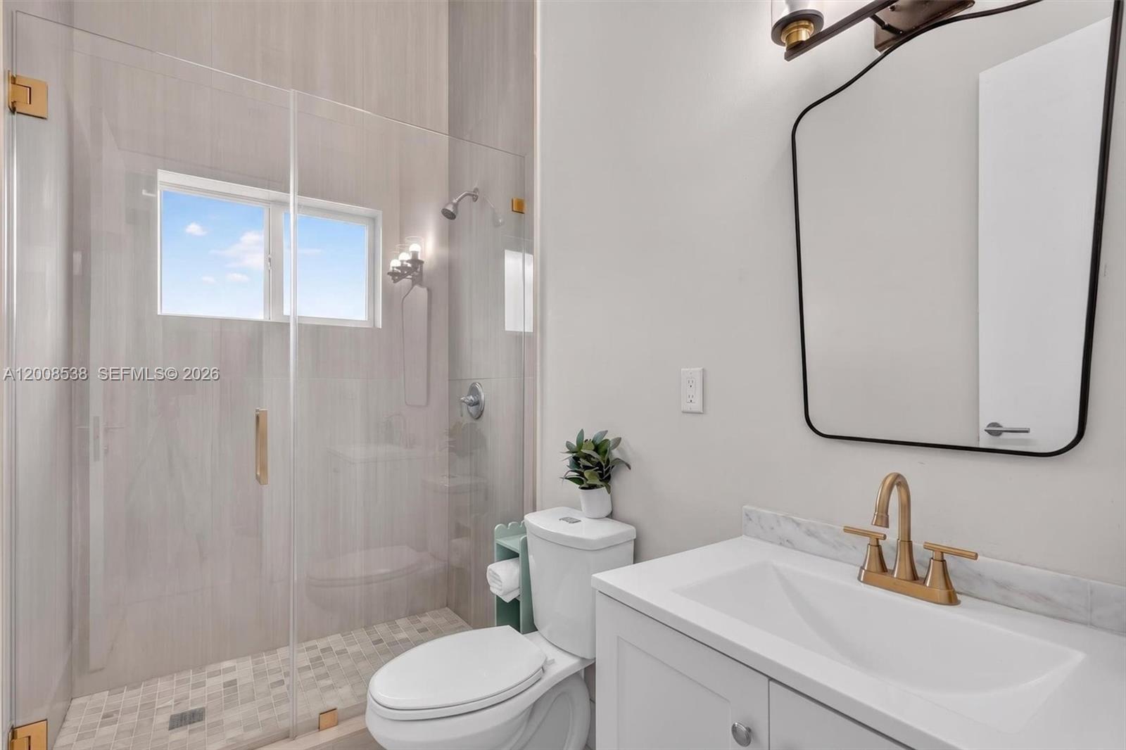 11811 SW 82nd Rd Miami, FL 33156