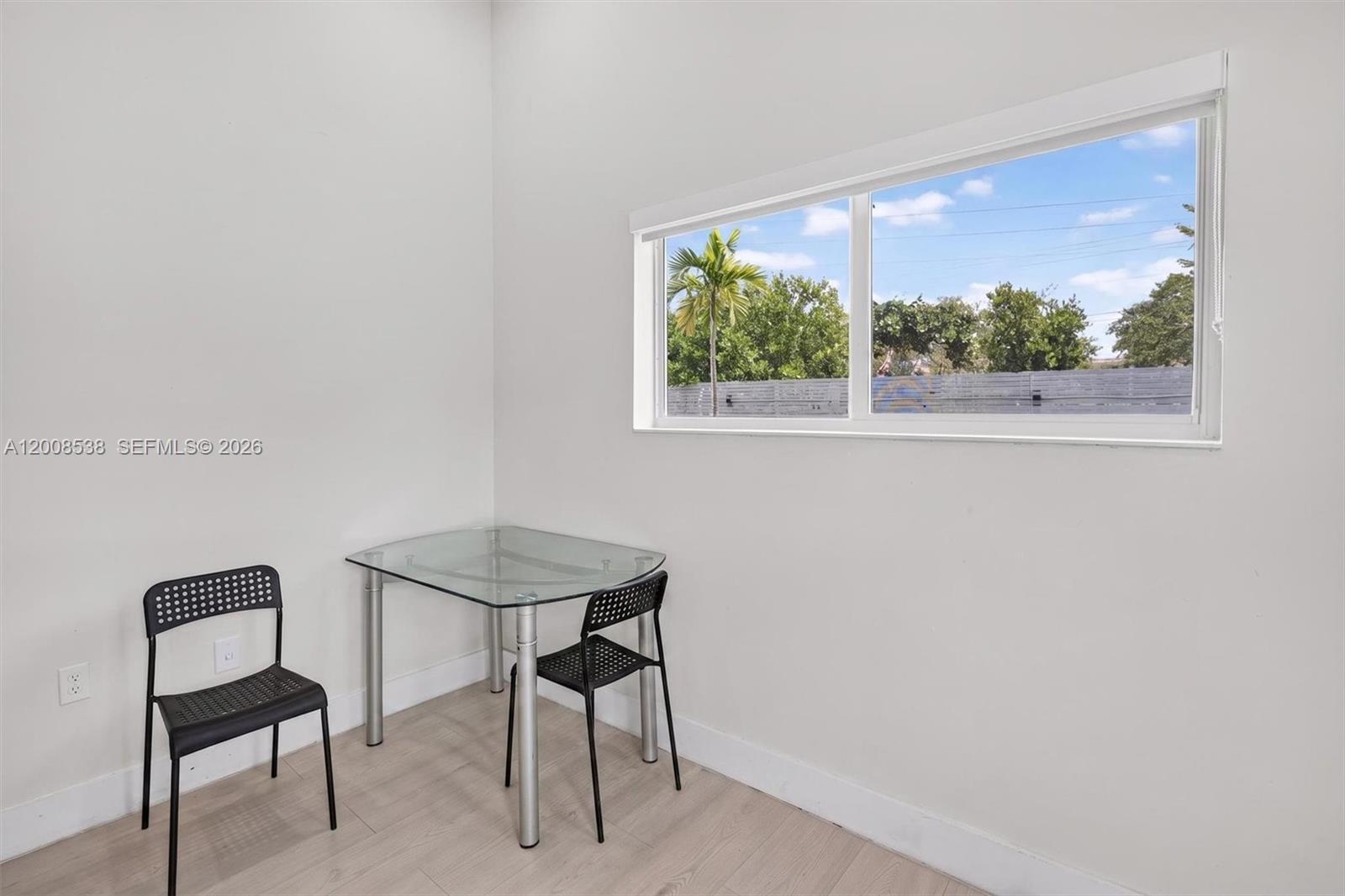 11811 SW 82nd Rd Miami, FL 33156