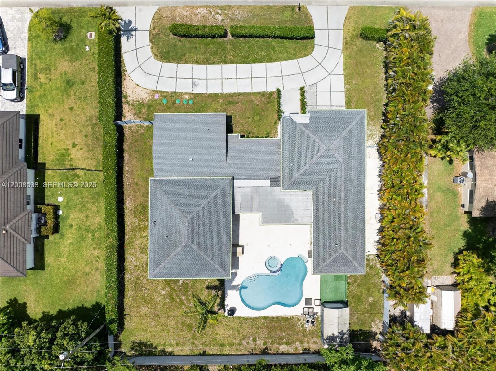11811 SW 82nd Rd Miami, FL 33156