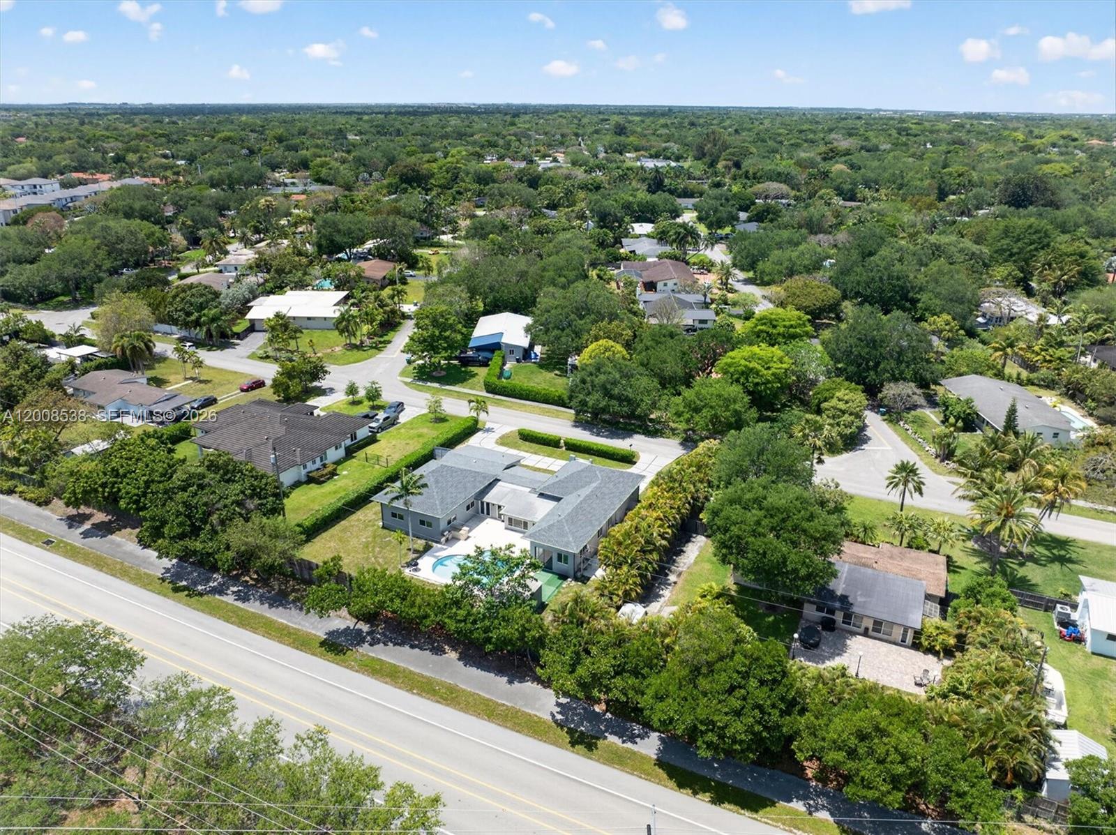 11811 SW 82nd Rd Miami, FL 33156