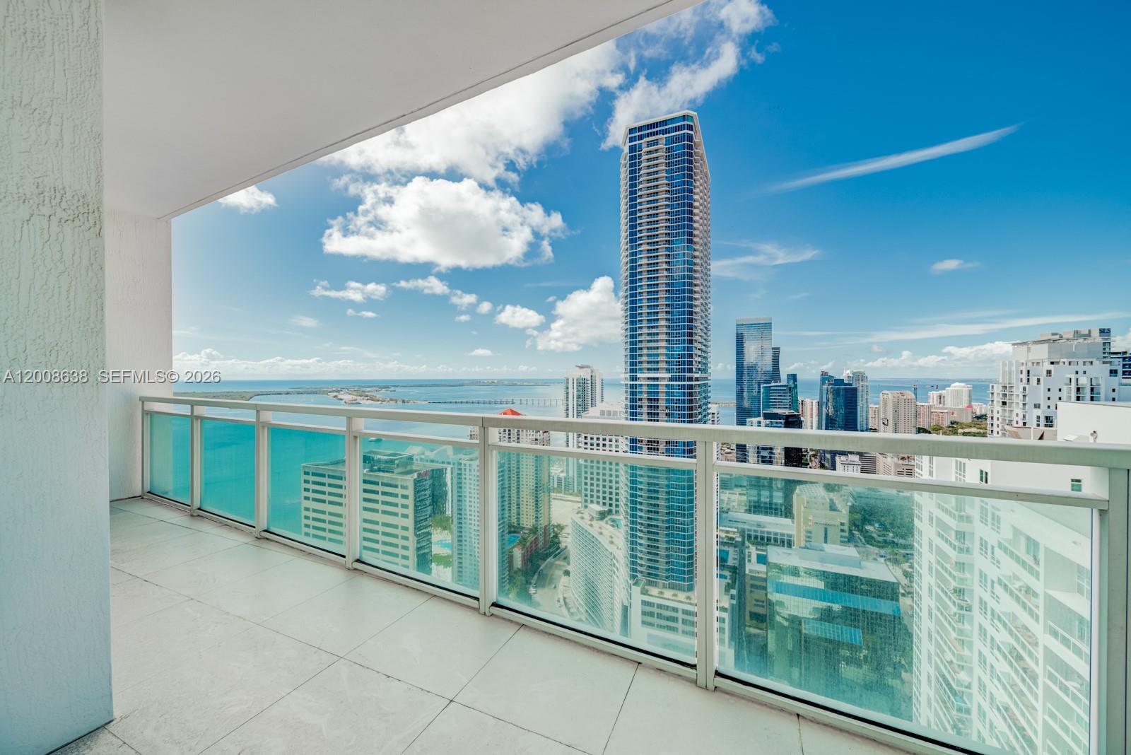 image The Plaza on Brickell East18