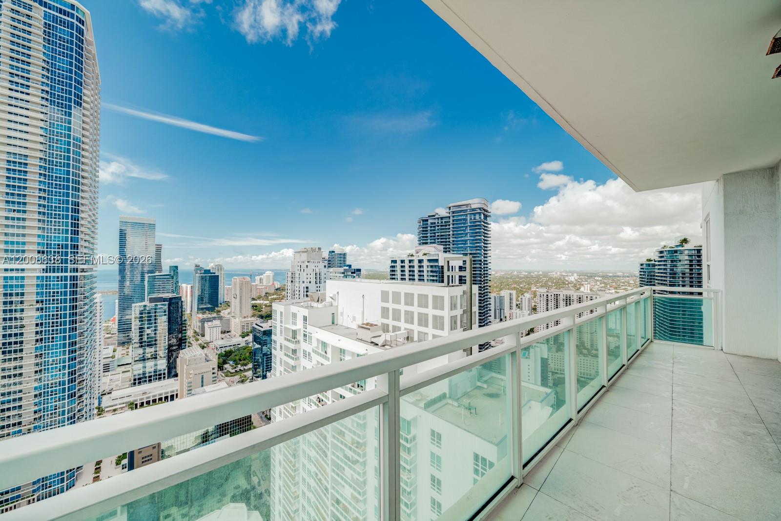 image The Plaza on Brickell East20