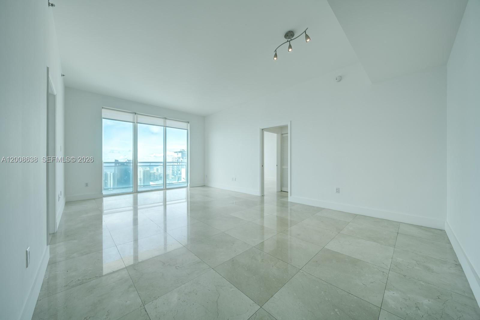 image The Plaza on Brickell East2