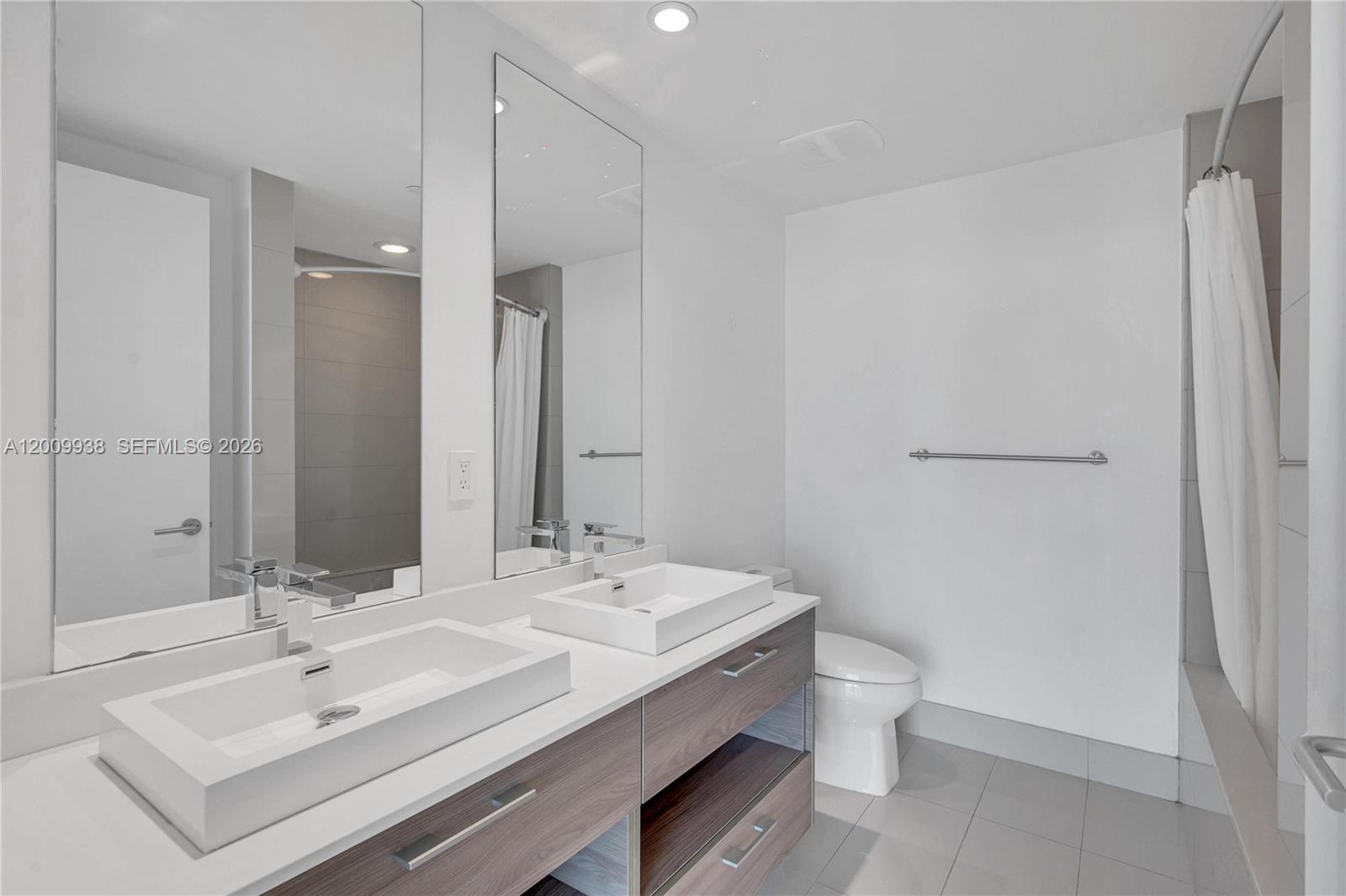 1300 S Miami Ave #4711 Miami, FL 33130