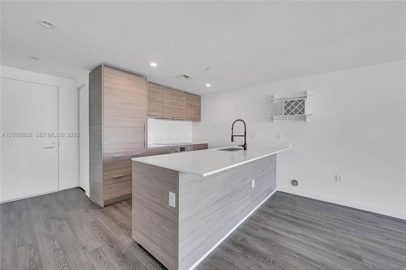 1300 S Miami Ave #4711 Miami, FL 33130